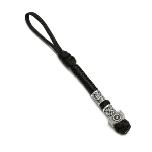 Porte-clés viking en paracorde tressée noire avec perles gravées de runes