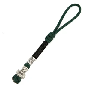Porte-clés viking en paracorde tressée verte et noire avec perles gravées de runes